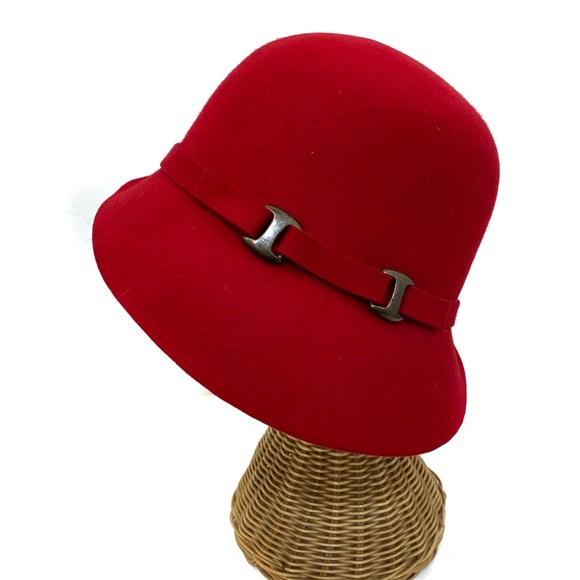 Red Wool Womens Hat - Picture 2 of 5